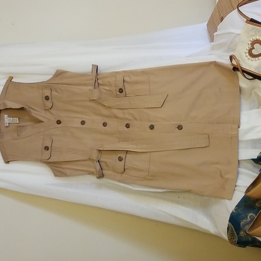 Sz 16 Camel coloured Safari Jumper - Picture 2 of 8